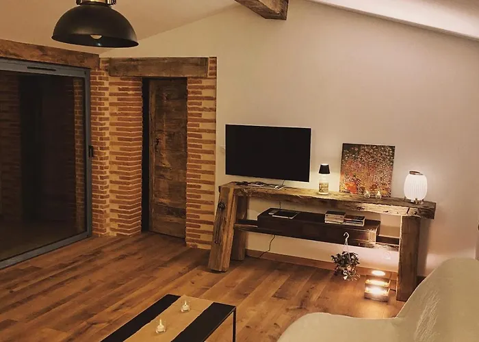 Holiday home Briques & Bulles