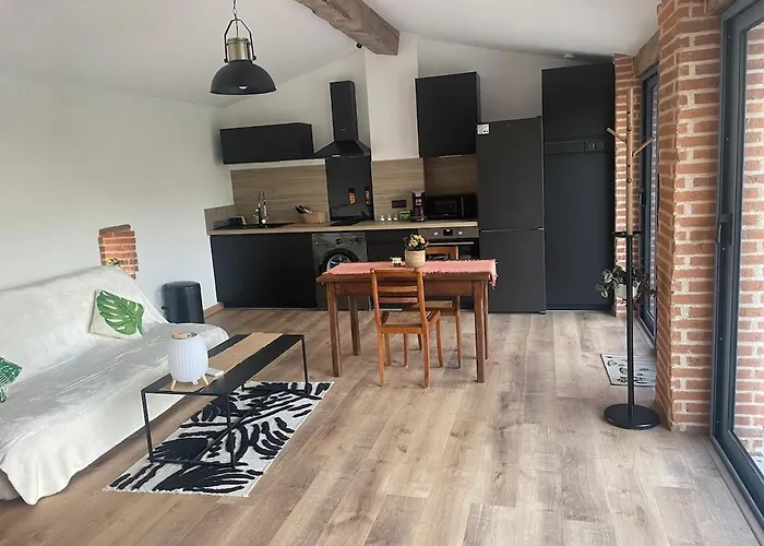 Holiday home Briques & Bulles *